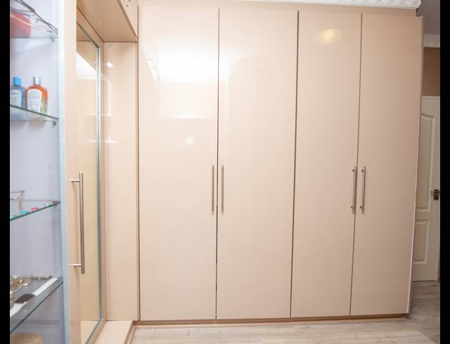 4 BEDROOM HOUSE FOR SALE IN CRYSTAL PARK